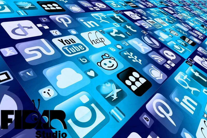 خدمات سوشال مدیا